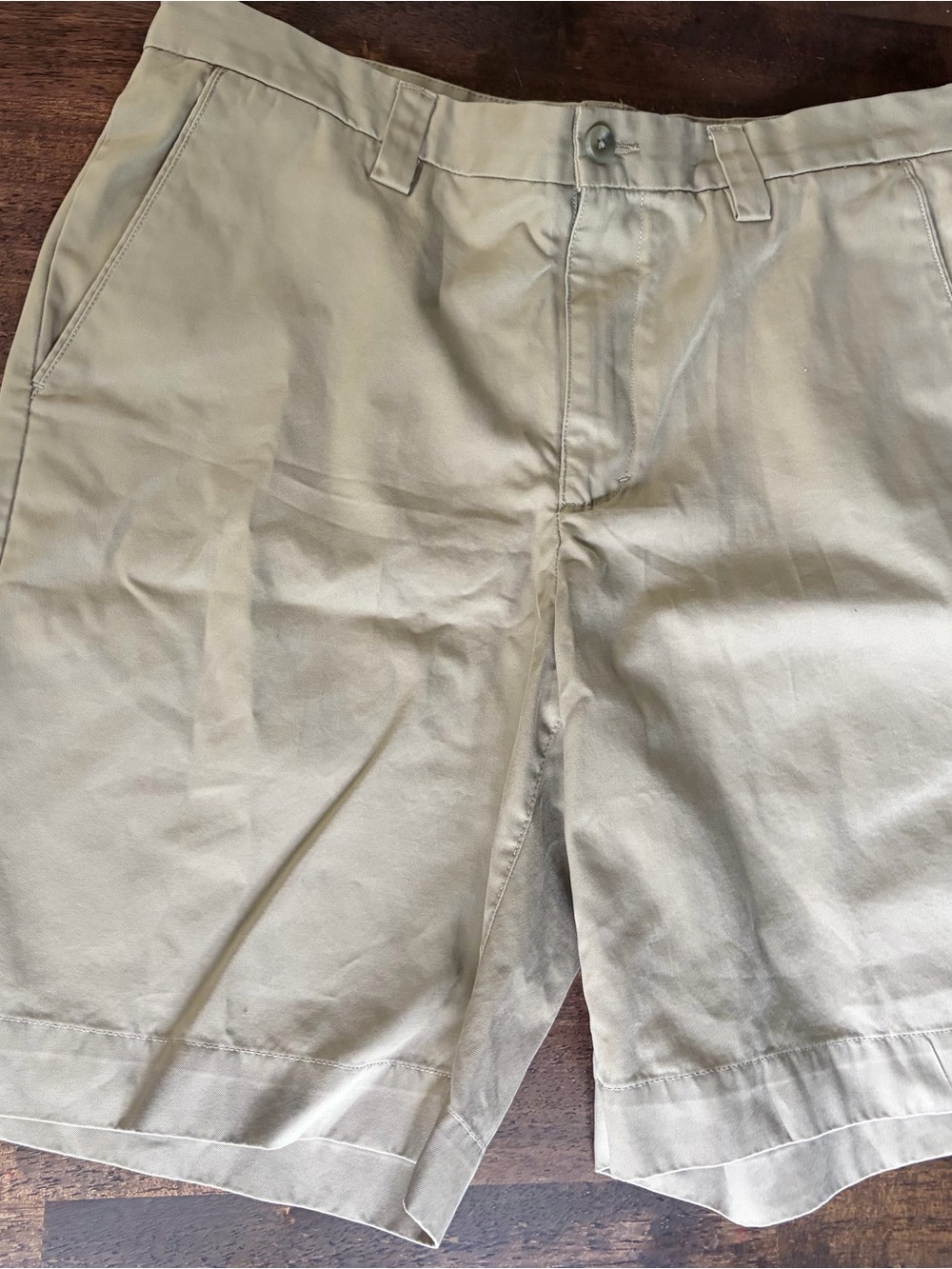 Eddie Bauer NWT Classic Men's Khaki Cotton Shorts